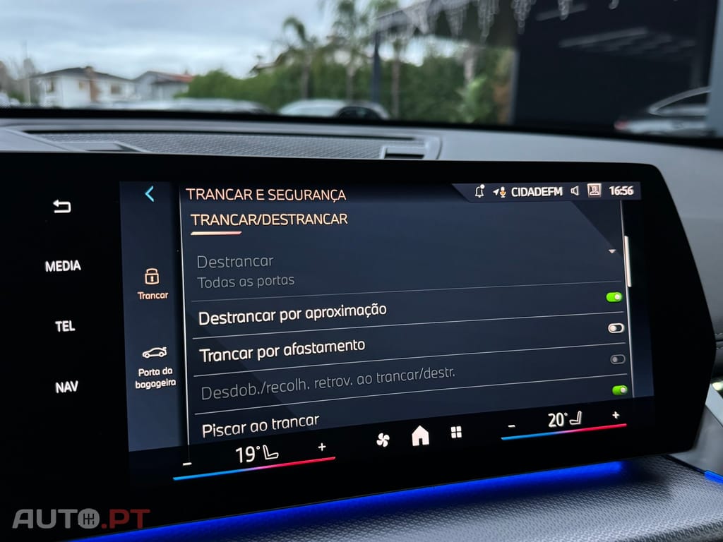 BMW X1 sDrive18d Pack Desportivo M