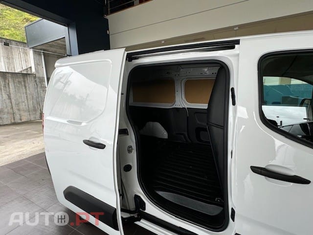 Peugeot Partner 1.5 BlueHDi Premium Longa