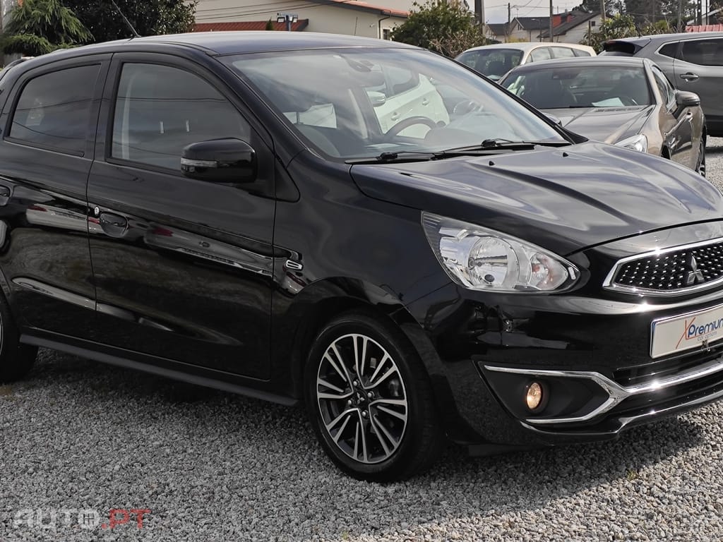 Mitsubishi Space Star 1.2 Intense Connect Edition