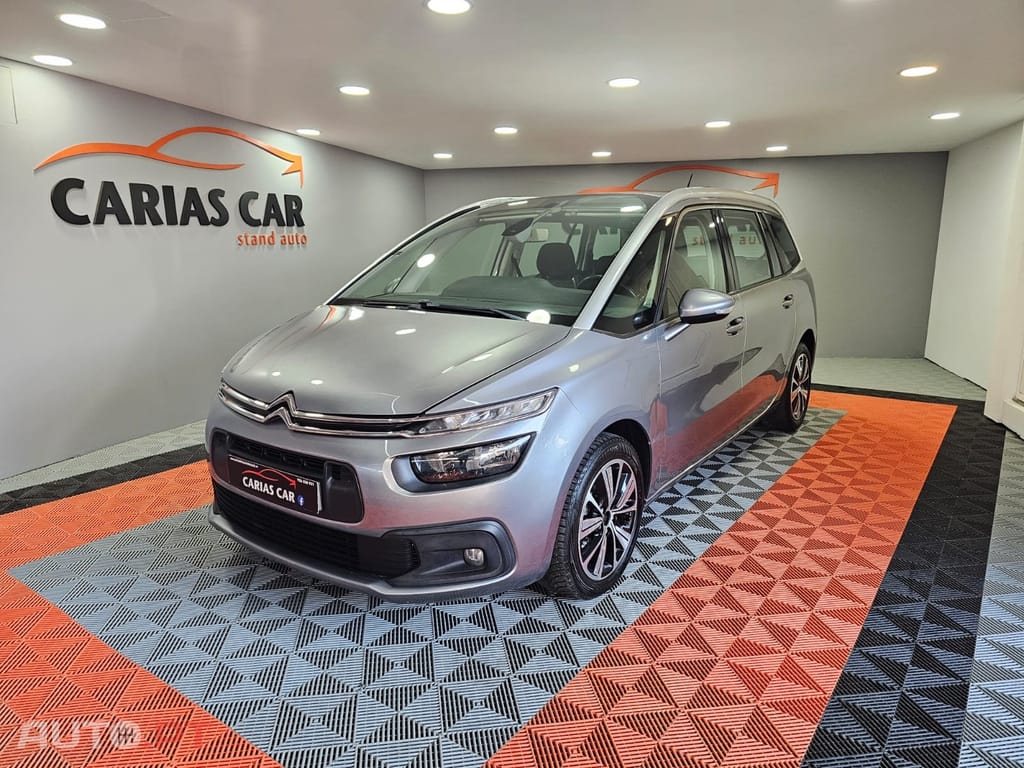 Citroen C4 SpaceTourer 1.5 BlueHDi Shine EAT8