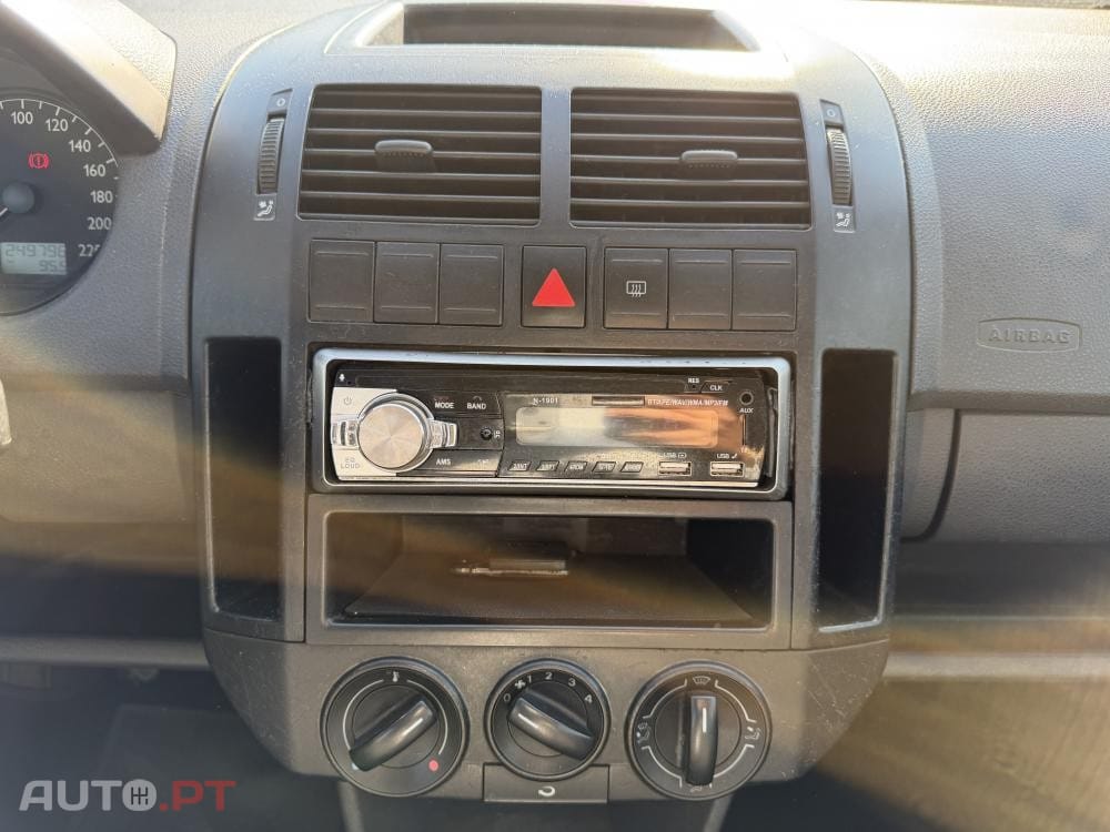 Volkswagen Polo 1.2 Confortline