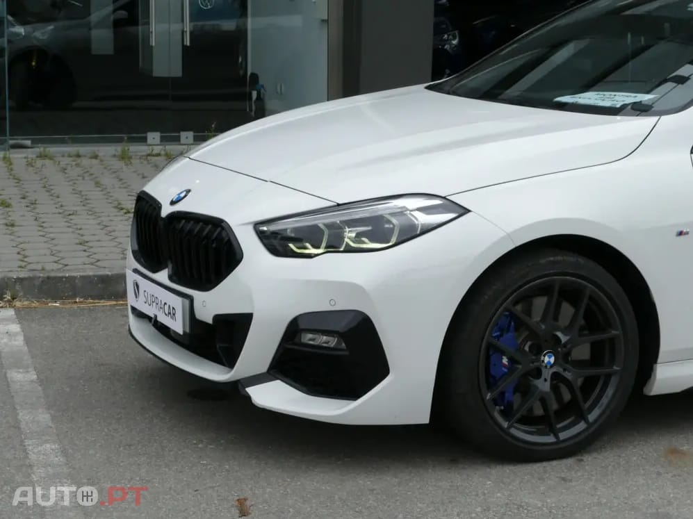 BMW 216 d Pack Desportivo M