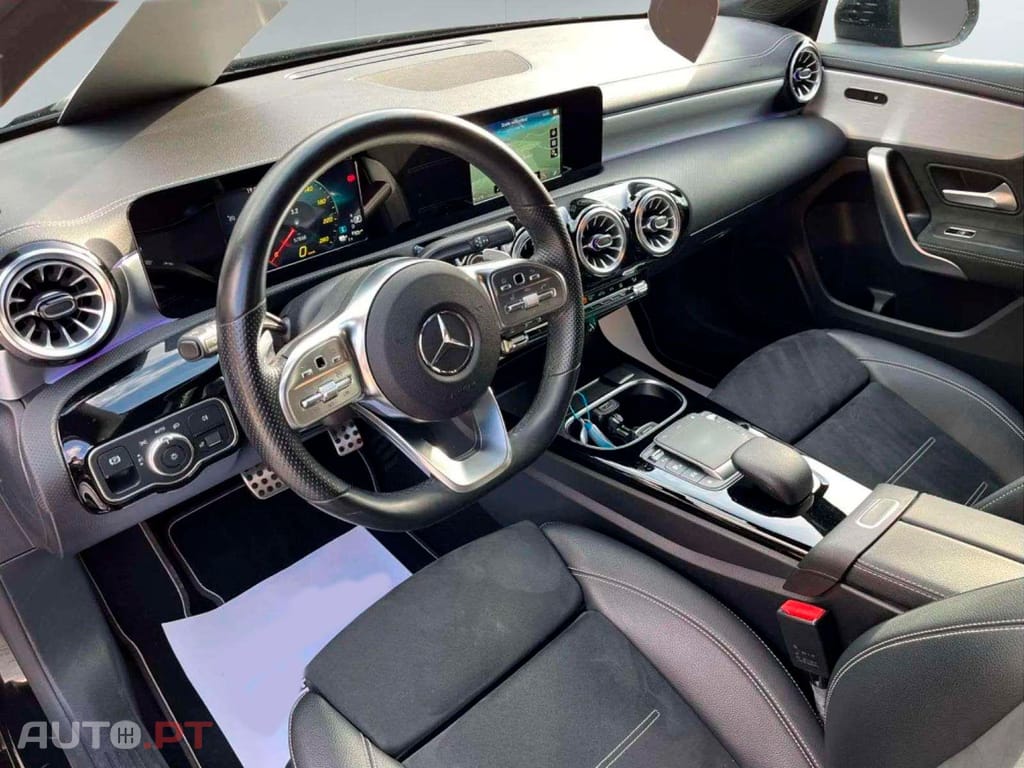 Mercedes-Benz A 250 AMG-LINE LED