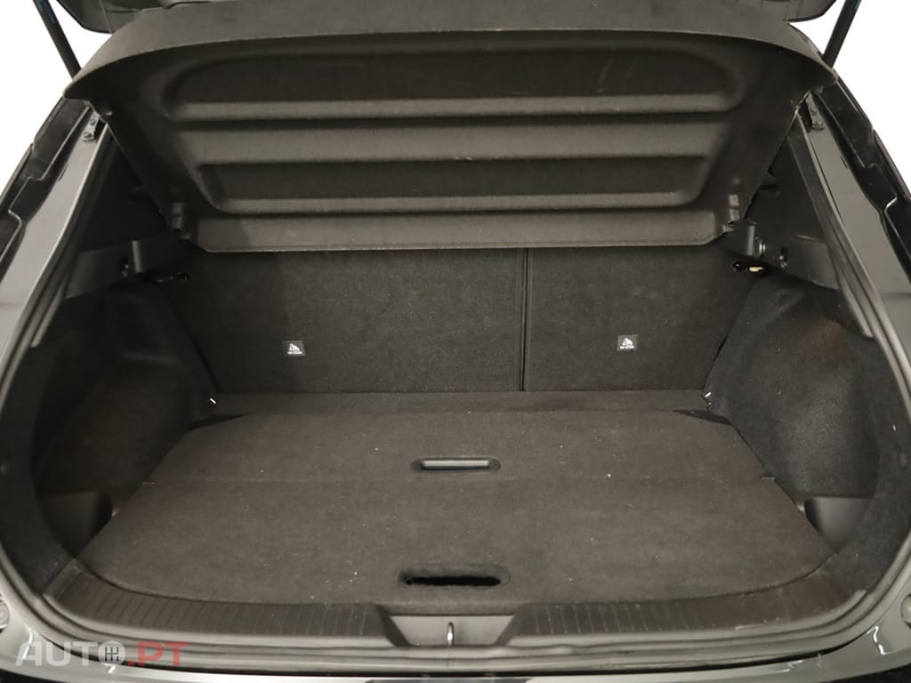 Nissan Qashqai 1.3 DIG-T N-Connecta LED Xtronic