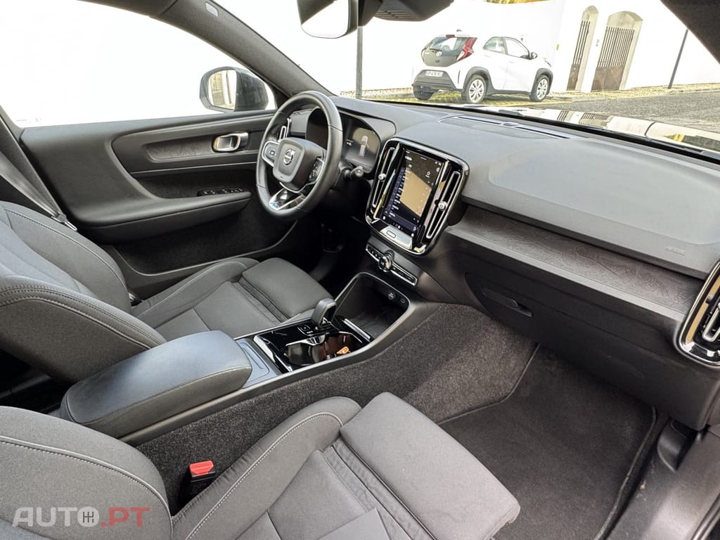 Volvo XC40 Recharge Plus