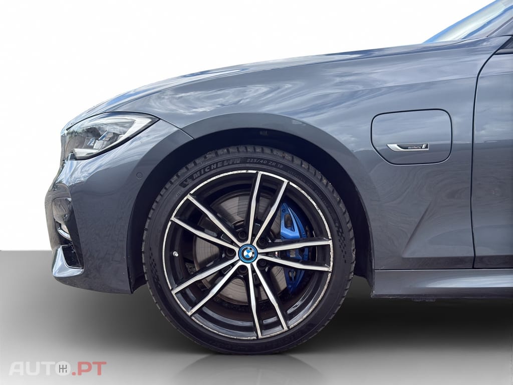 BMW 330 e xDrive Aut. M Sport