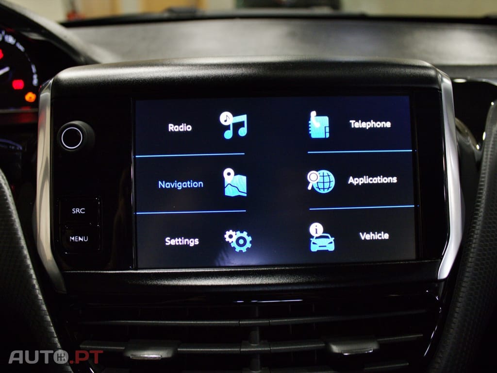 Peugeot 2008 1.2 PureTech Crossway EAT6