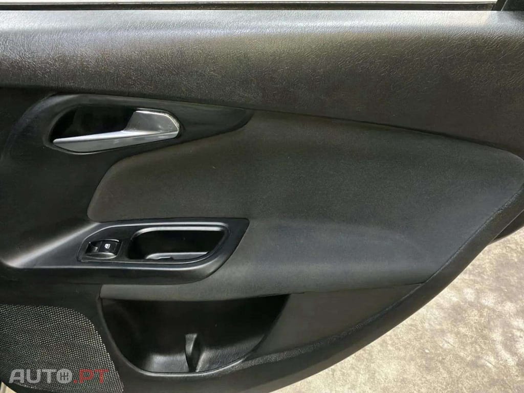 Fiat Tipo 1.3 M-Jet Lounge