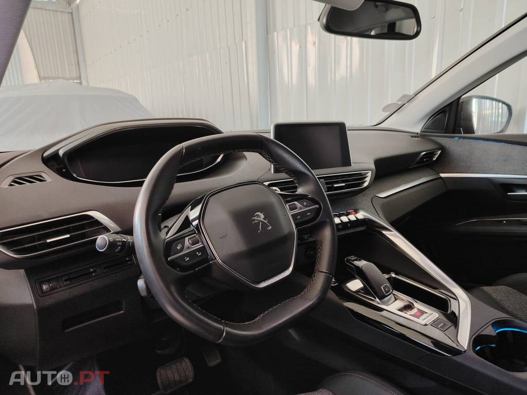 Peugeot 3008 PureTech 130 Stop & Start GPF EAT8 Allure Business-Pack