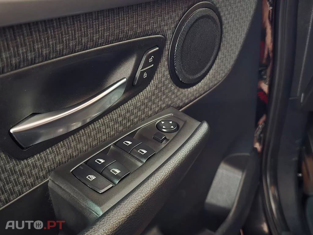 BMW 216 d Advantage Auto