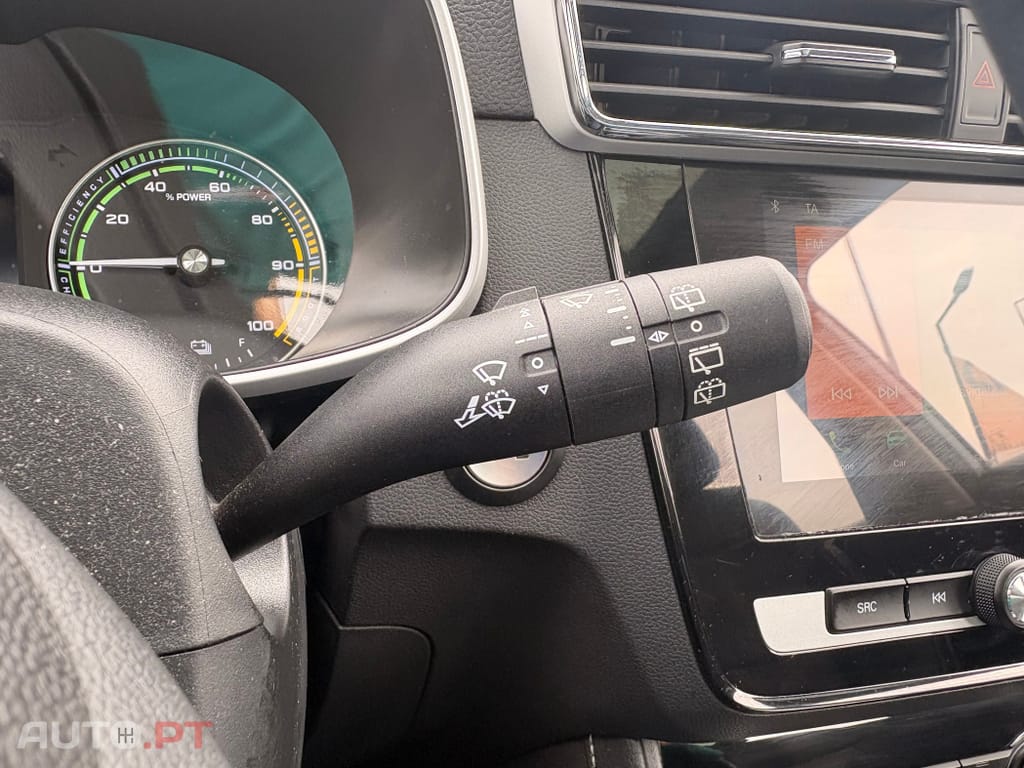 MG ZS EV 44.5 kWh Luxury