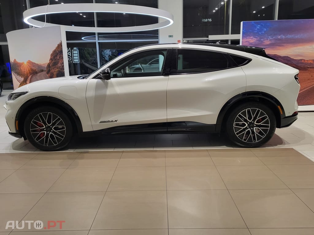 Ford Mustang Mach-E 98.7 kWh Premium