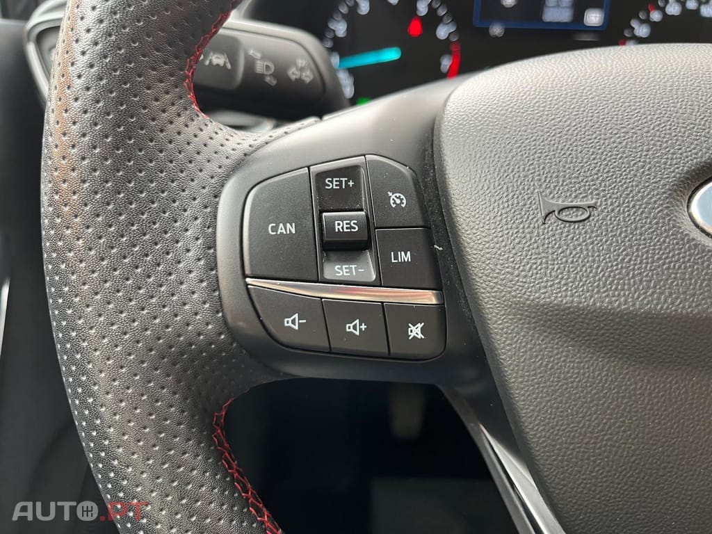 Ford Fiesta 1.0 ECOBOOST ST-LINE
