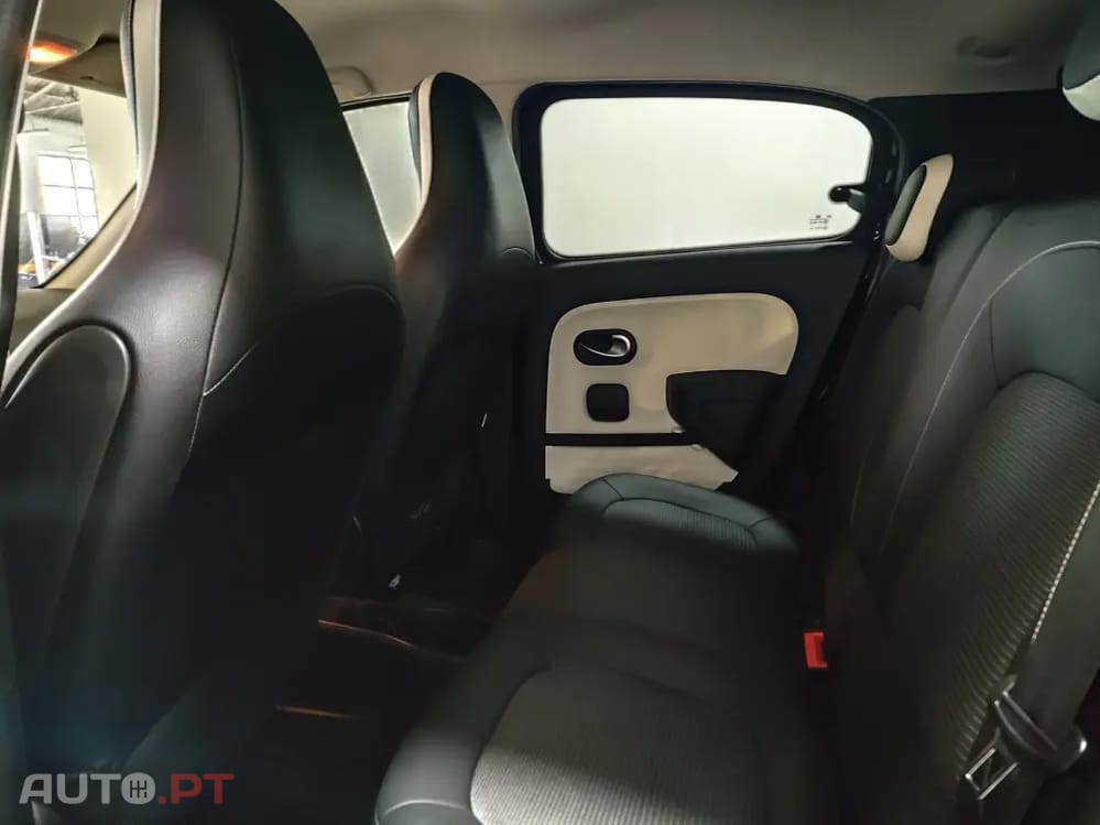 Renault Twingo 1.0 SCe Limited EDC