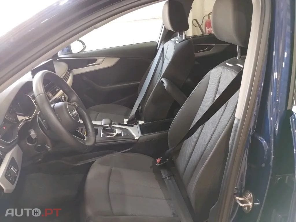 Audi A4 Avant 35 TDI Advanced S tronic
