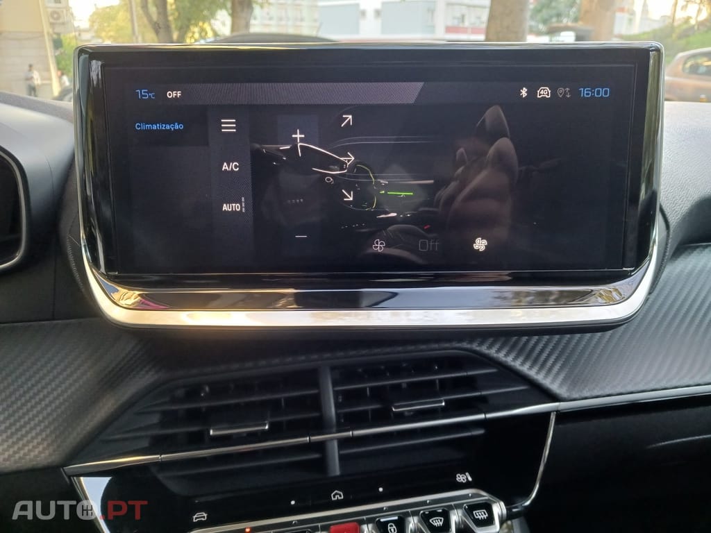 Peugeot 208 1.2 Hybrid Allure e-DCS6