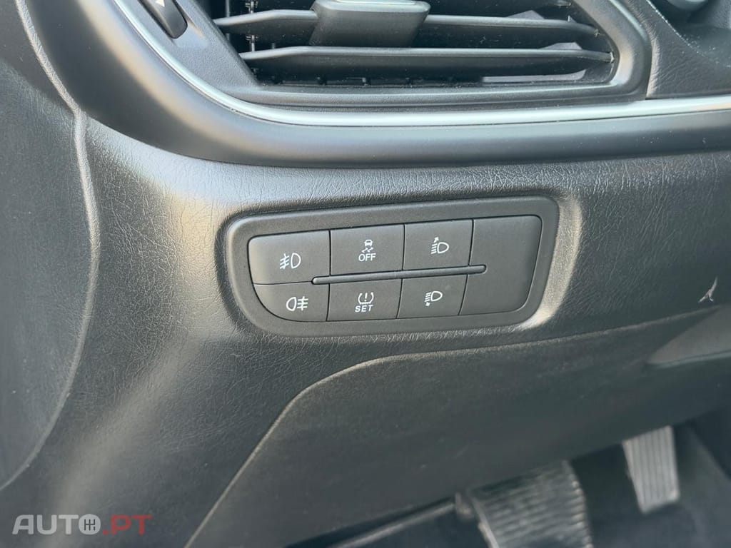 Fiat Tipo 1.6 M-Jet Lounge DCT