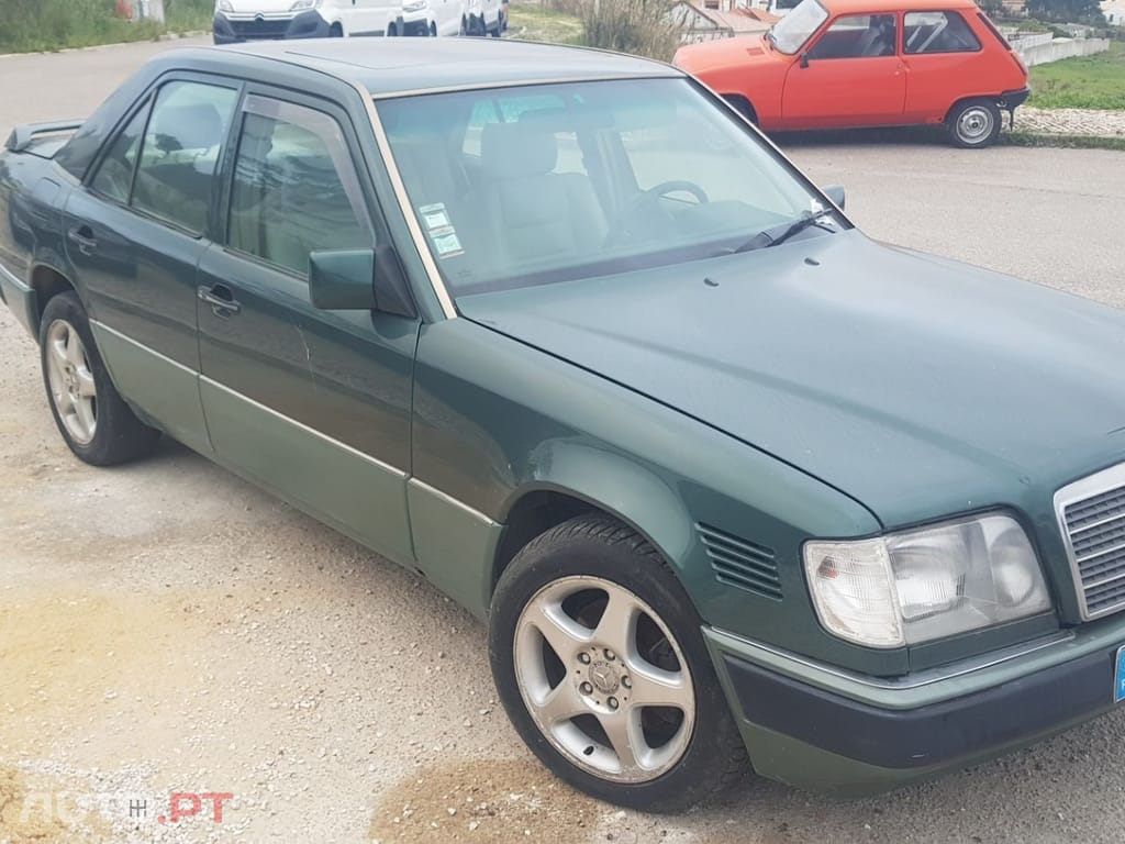 Mercedes-Benz 300 4 MATIC