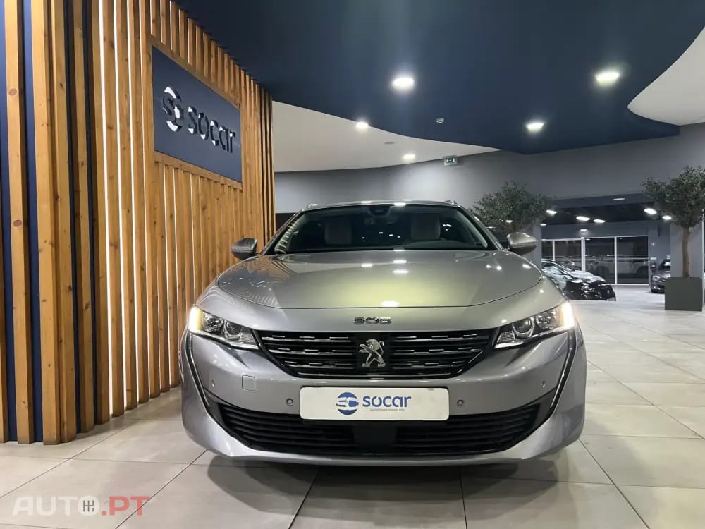 Peugeot 508 1.6 Hybrid Allure Pack e-EAT8