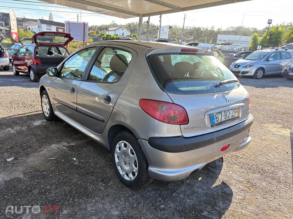 Peugeot 206 1.4 HDi ColorLine