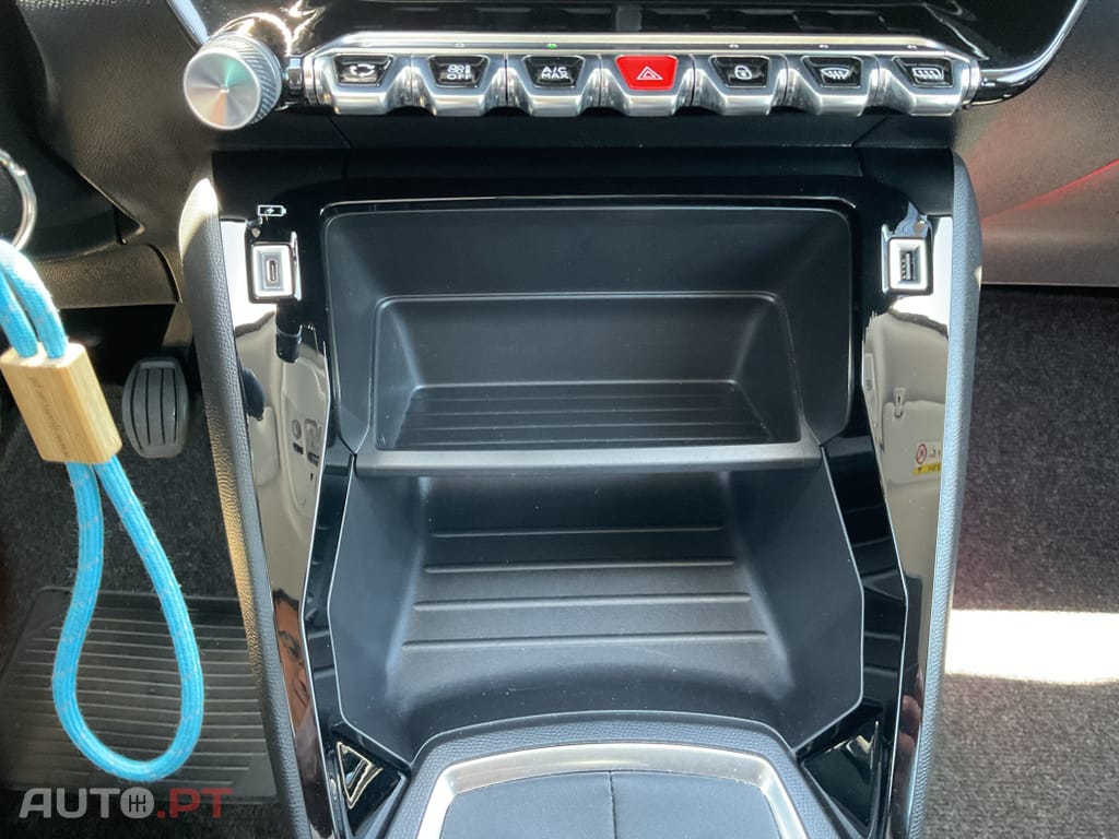 Peugeot 2008 1.2 PureTech Active