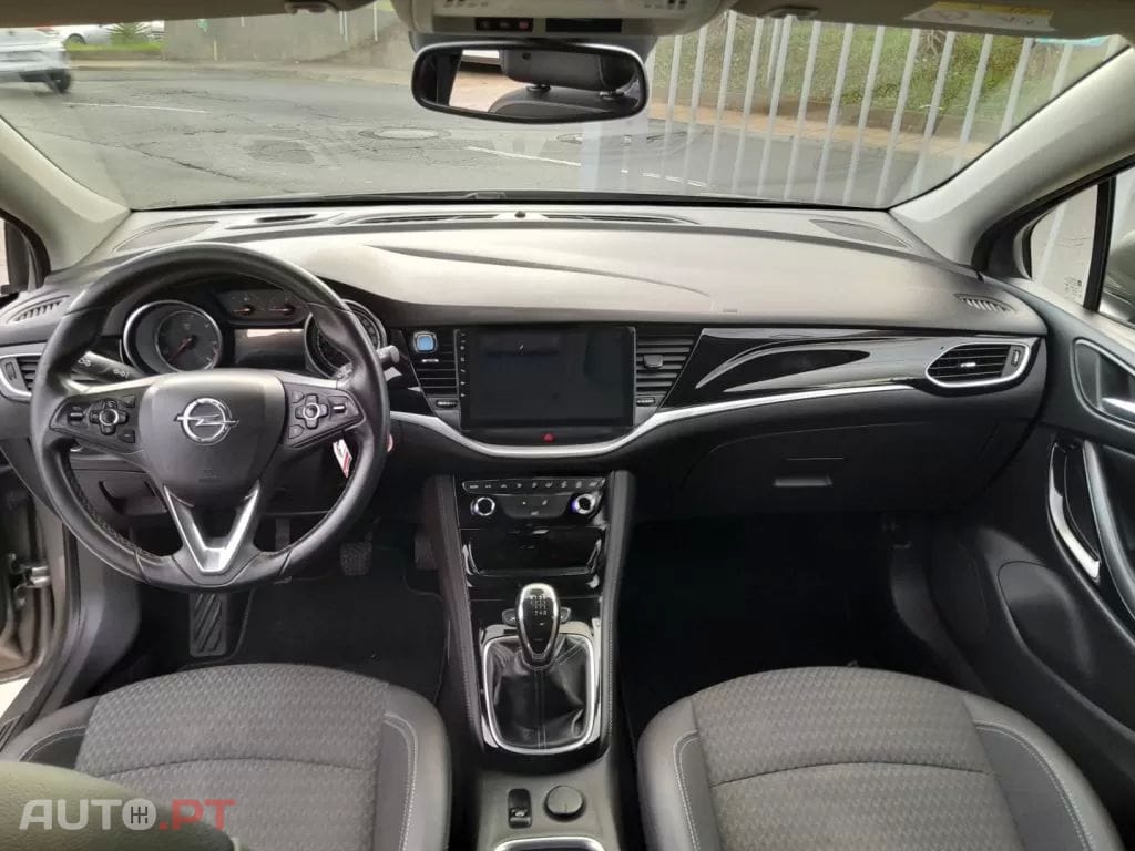 Opel Astra 1.6 CDTi Selection 110Cv