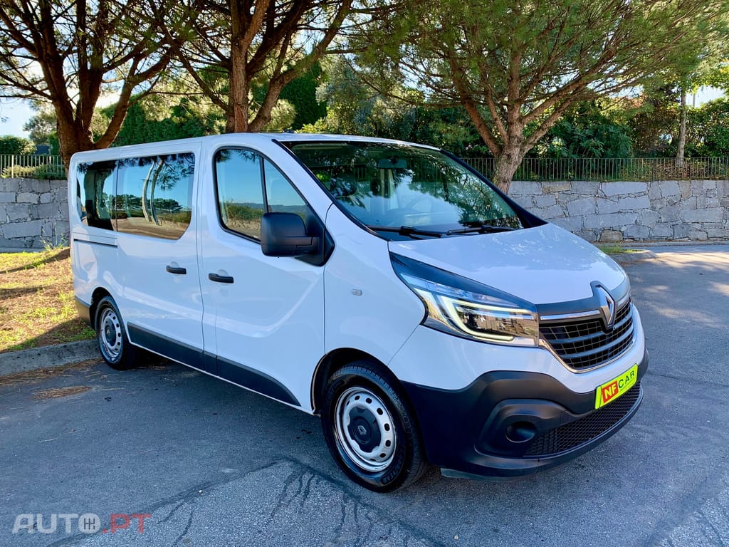 Renault Trafic 9 LUGARES