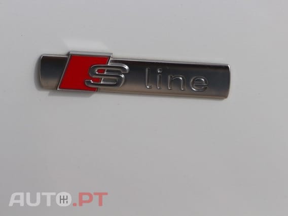 Audi A1 1.0 TFSI S-line