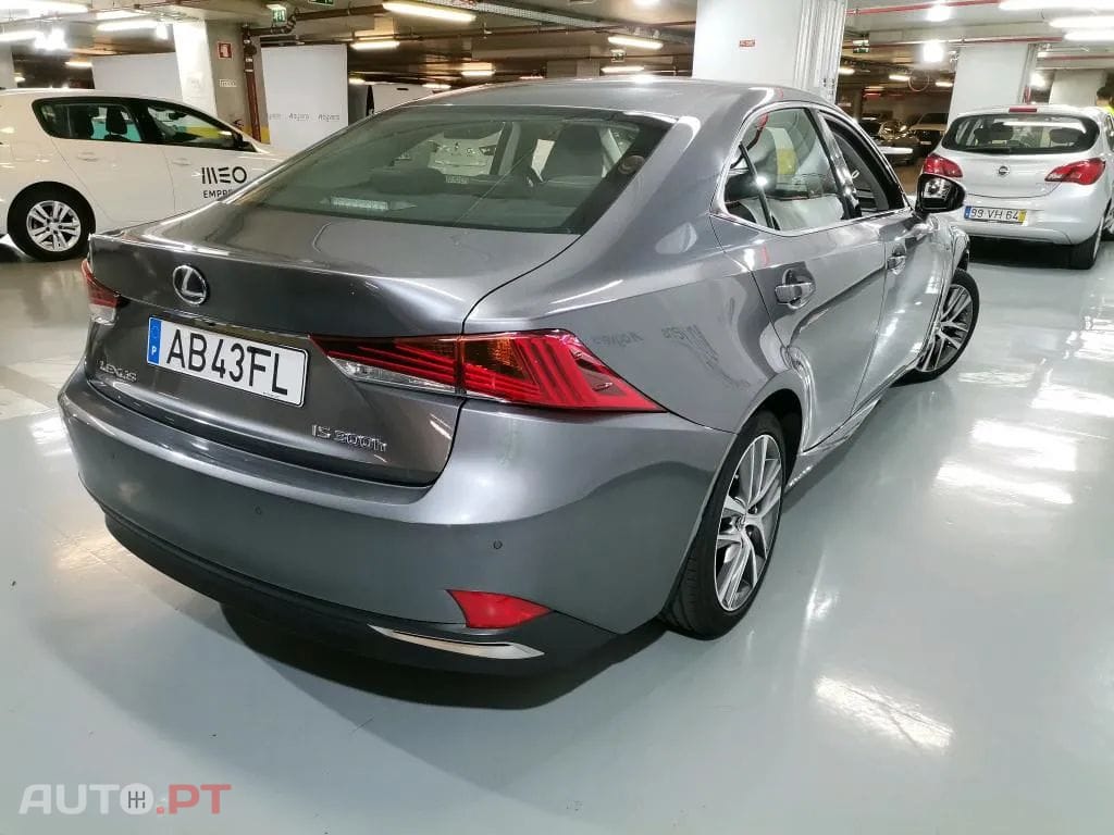 Lexus IS 300 Executive+