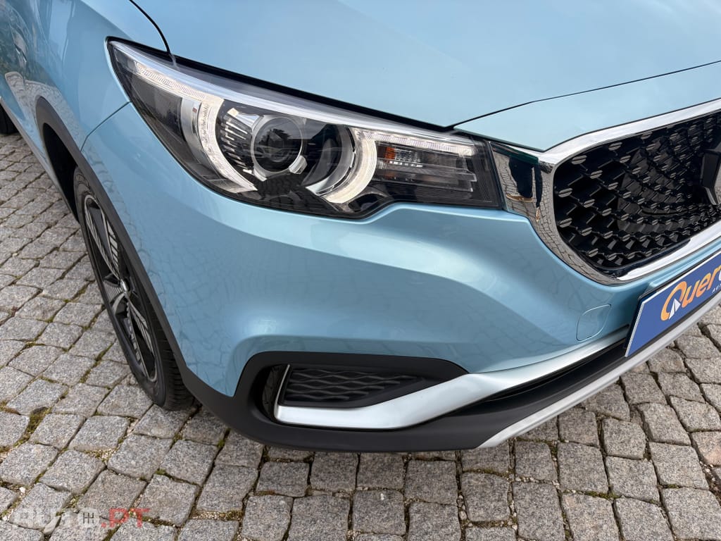 MG ZS EV 44.5 kWh Luxury