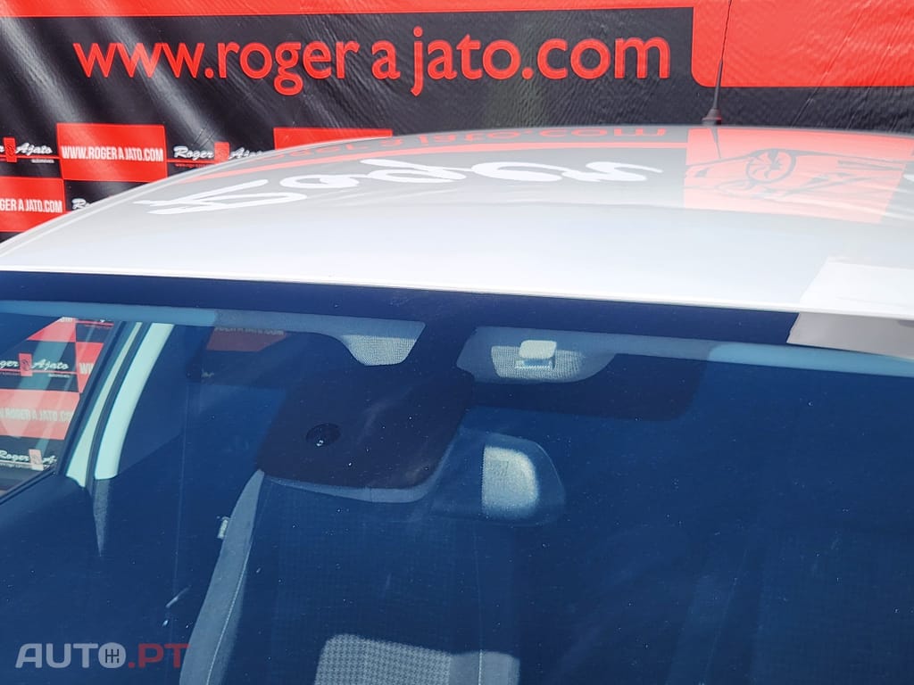 Peugeot 308 1.5 BlueHDi Business Line