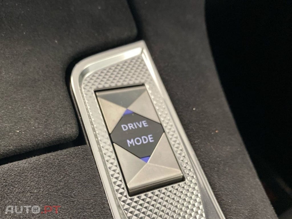 DS DS7 Crossback  E-TENSE 4X2 Performance Line I.V.A DEDUTÍVEL