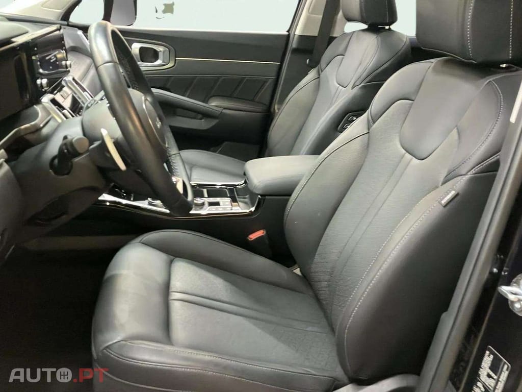 Kia Sorento 1.6 T-GDI PHEV Concept+SRF