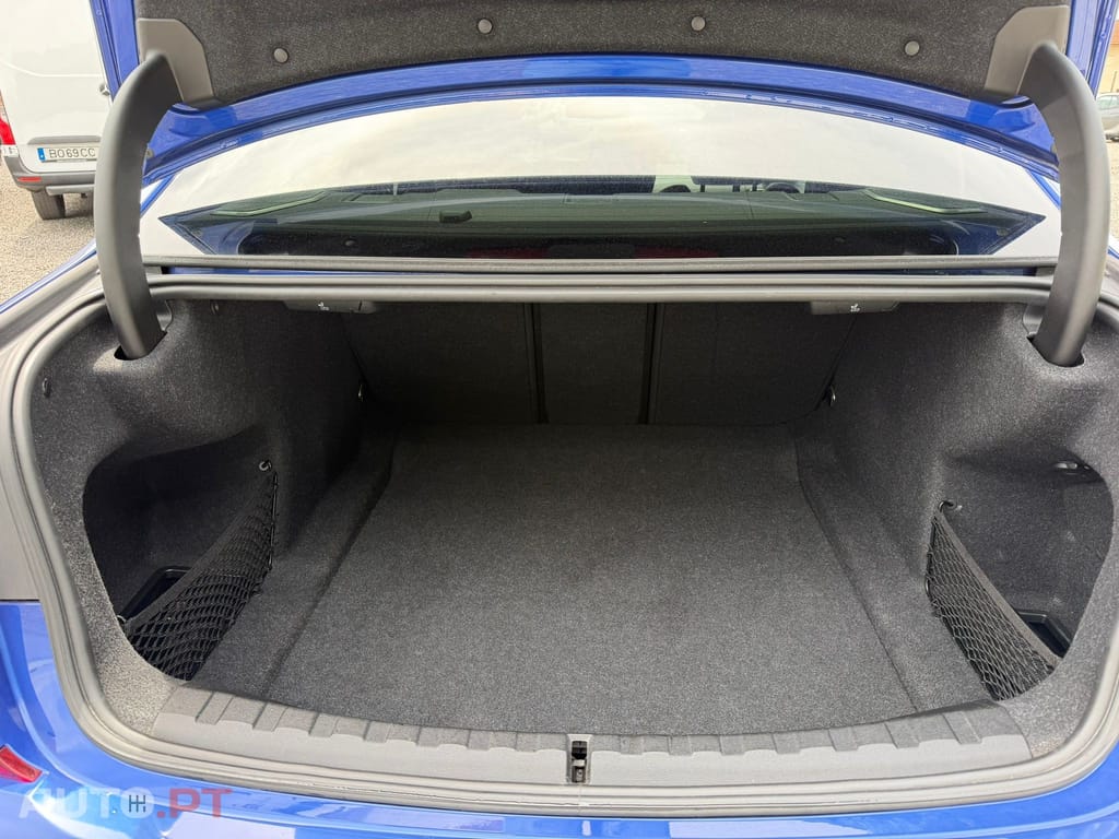 BMW 320 d Pack M Shadow Auto