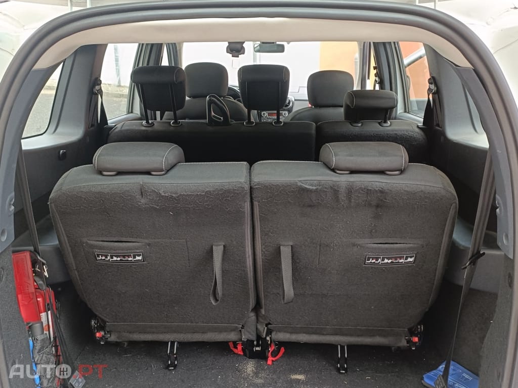 Dacia Lodgy 1.5 Blue dCi Comfort 7L