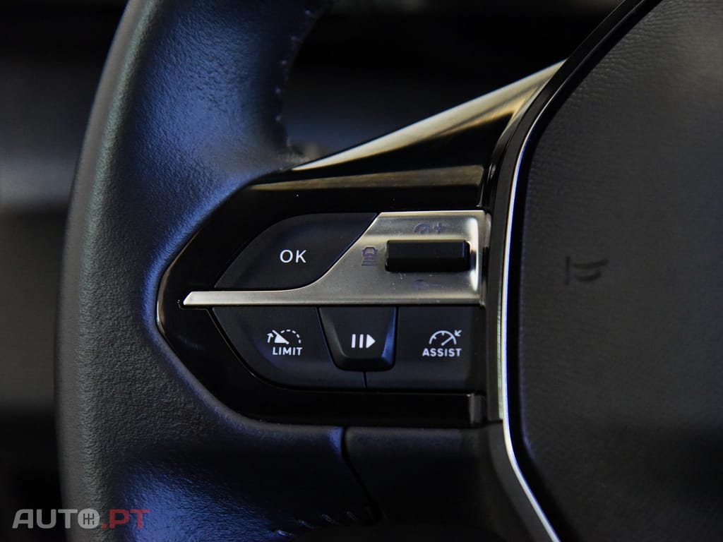 Peugeot 308 SW 1.2 PureTech Allure EAT8