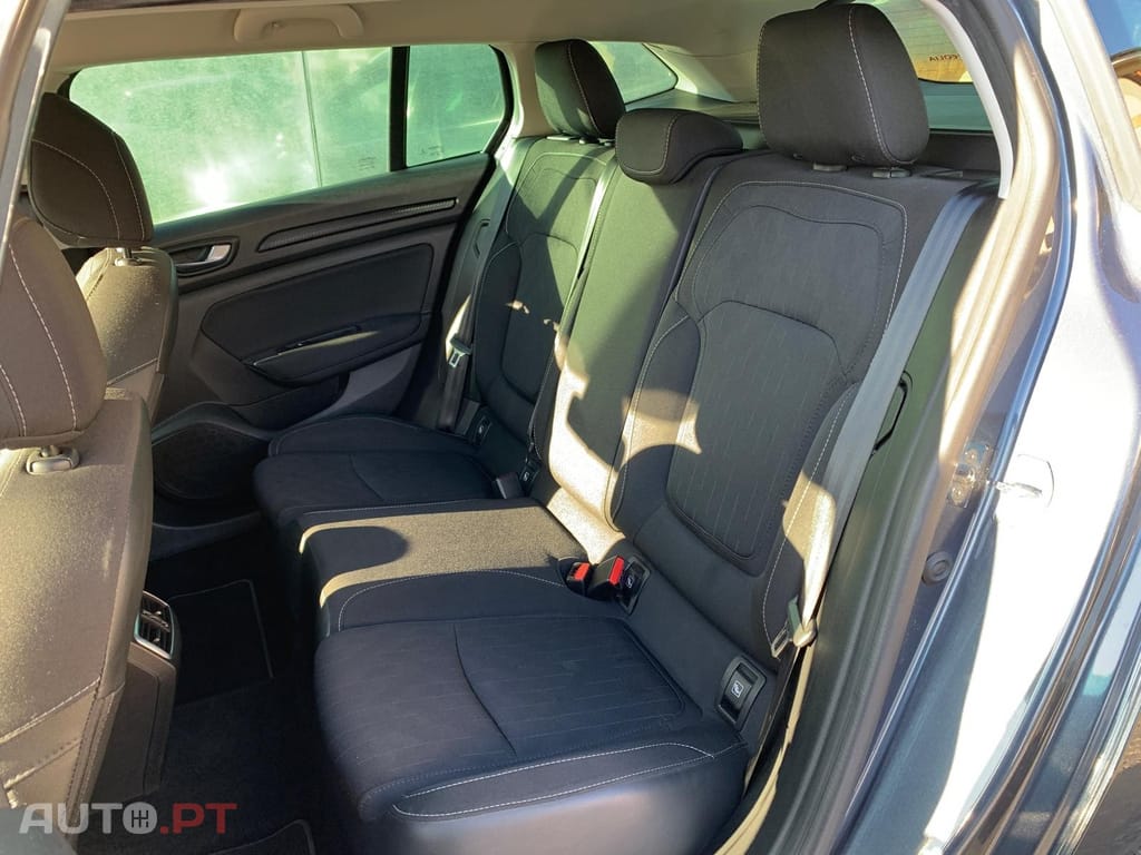 Renault Mégane Sport Tourer 1.5 Blue dCi Limited EDC