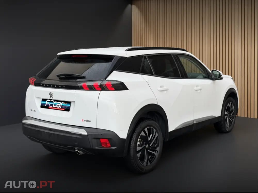 Peugeot 2008 1.2 PureTech Allure Pack
