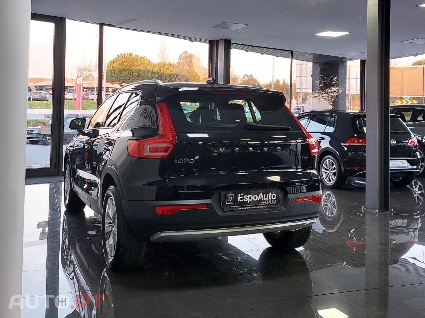 Volvo XC40 2.0 D3 Momentum