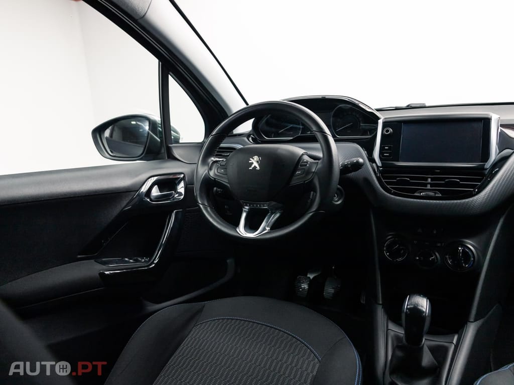 Peugeot 208 1.2 PureTech Allure