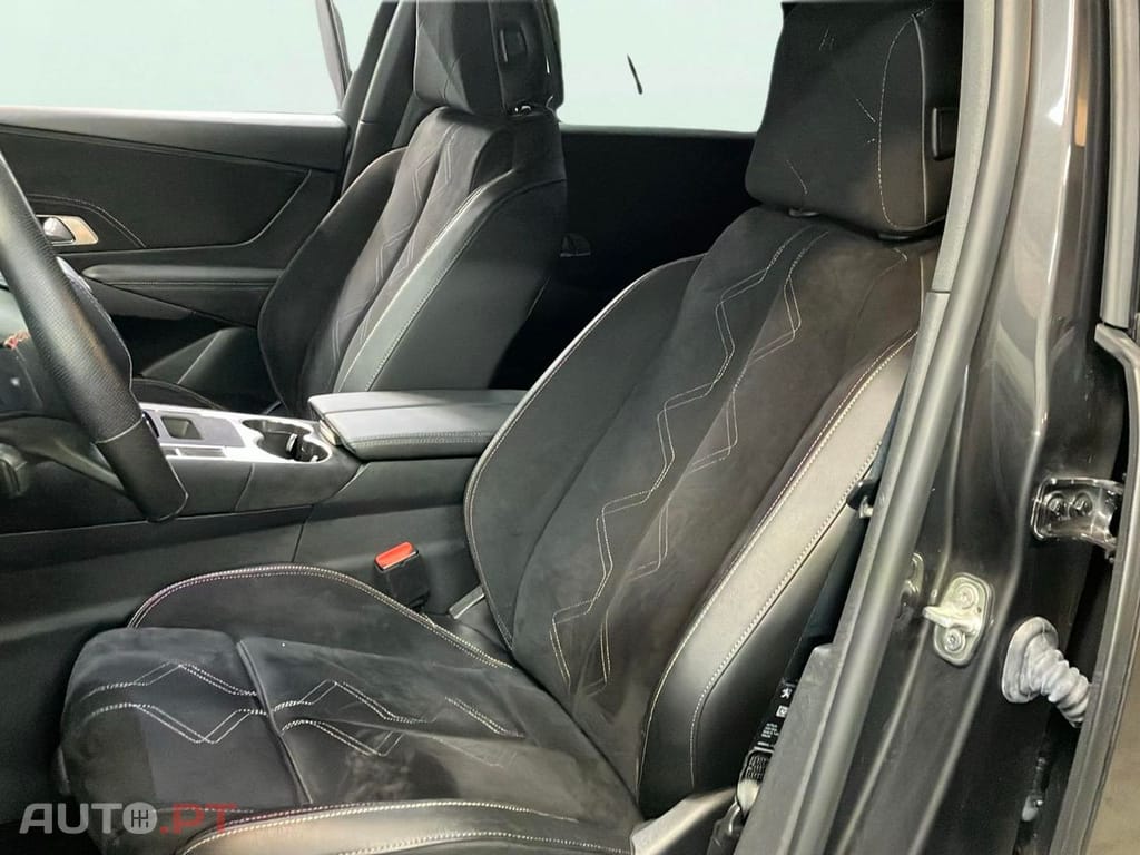 DS DS7 Crossback E-Tense Performance Line+ EAT8