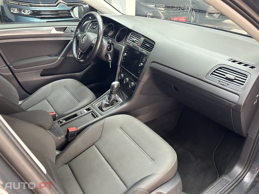 Volkswagen e-Golf AC/DC