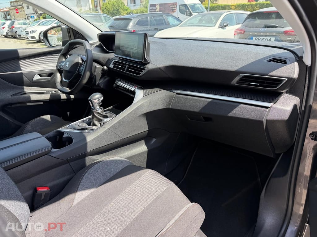 Peugeot 3008 1.5 BlueHDi Active Pack