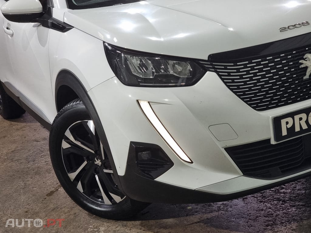 Peugeot 2008 1.5 BlueHDi Allure Pack EAT8