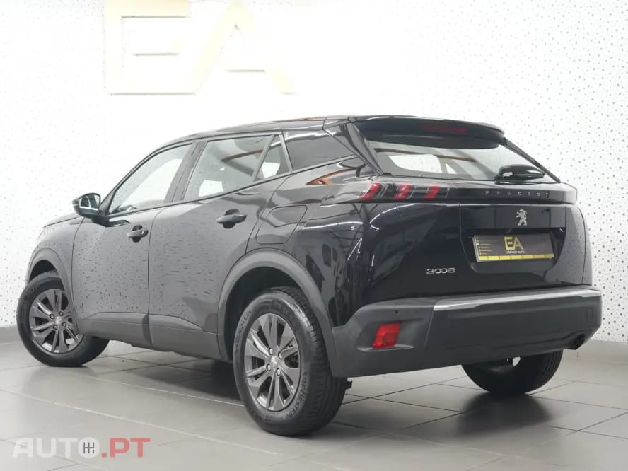 Peugeot 2008 1.2 PureTech Allure