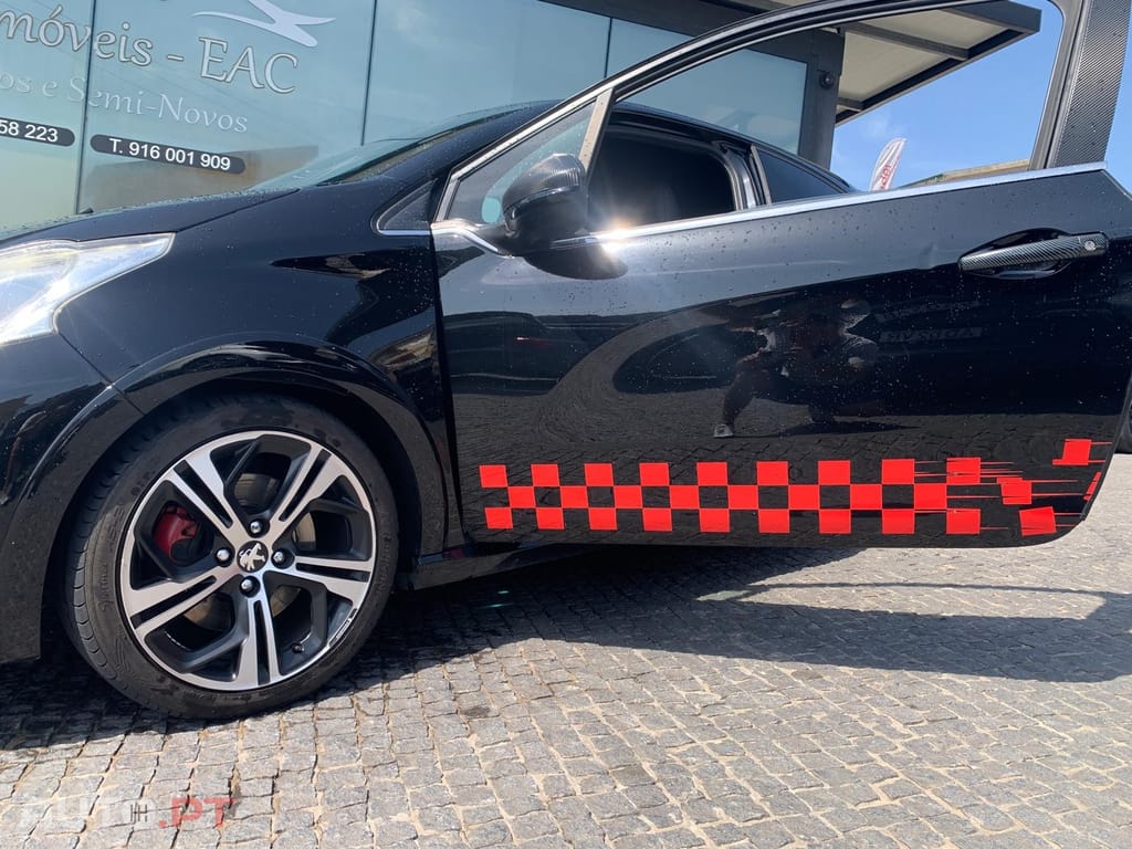 Peugeot 208 1.6 THP GTi