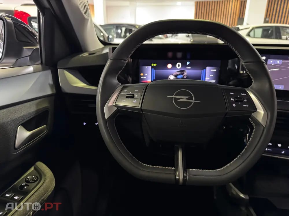Opel Frontera 1.2 Hybrid GS eDCT