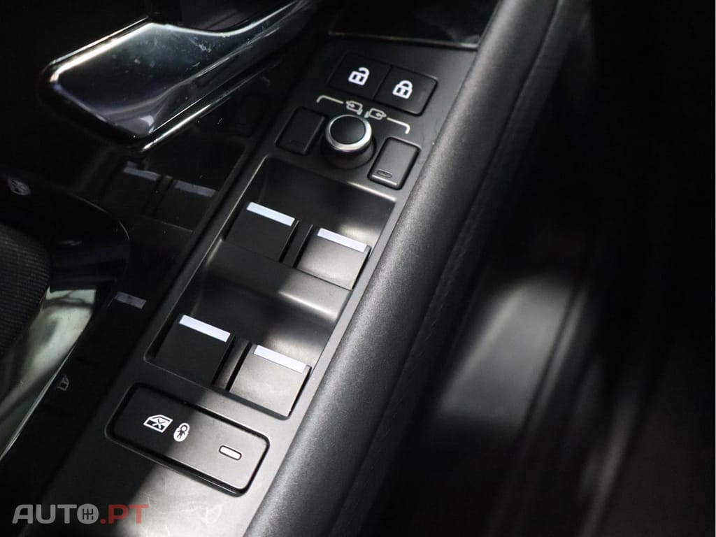 Land Rover Evoque 1.5 I3 PHEV 300 AWD Auto S