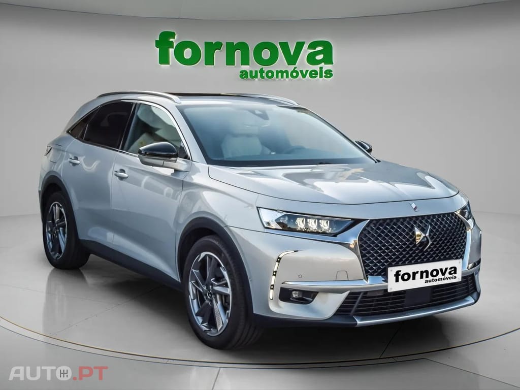 DS DS7 Crossback E-Tense 4x4 Rivoli 300cv