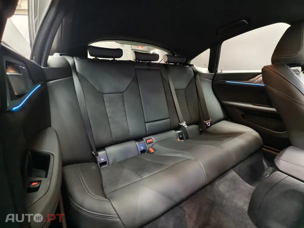 BMW i4 eDrive40